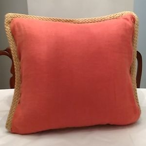 Pottery Barn accent pillow 20 in.x20 in.